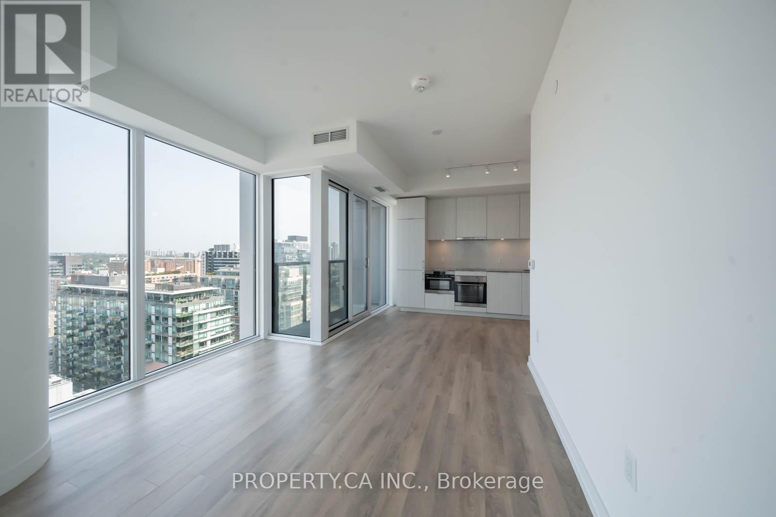 1905 - 158 Front Street E, Toronto, Ontario  M5A 0K9 - Photo 11 - C12665366