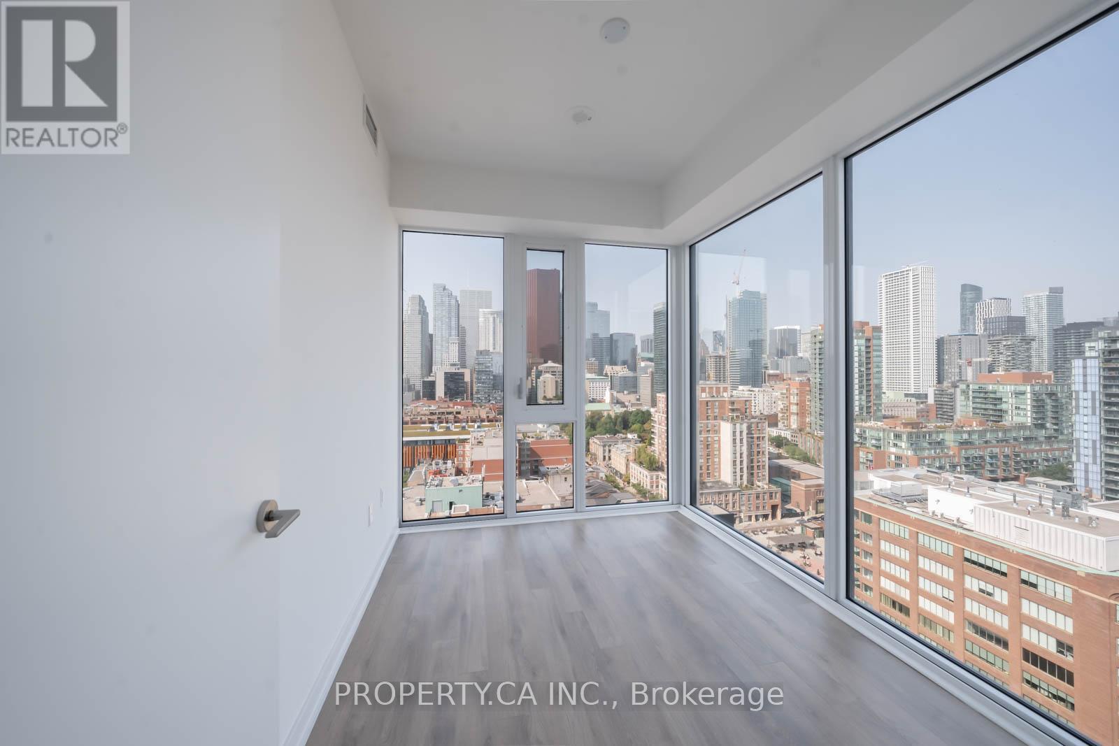 1905 - 158 Front Street E, Toronto, Ontario  M5A 0K9 - Photo 7 - C12665366