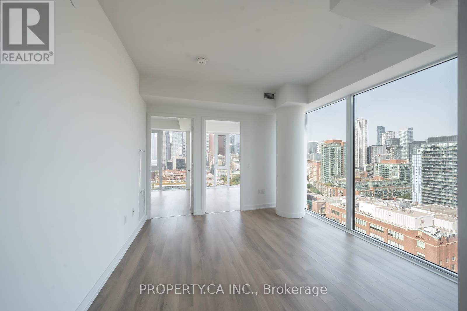 1905 - 158 Front Street E, Toronto, Ontario  M5A 0K9 - Photo 2 - C12665366