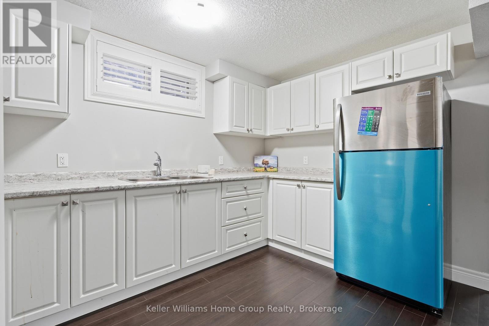 Lower - 115 Dallan Drive, Guelph (Pineridge/westminster Woods), Ontario  N1L 0N3 - Photo 10 - X12666336