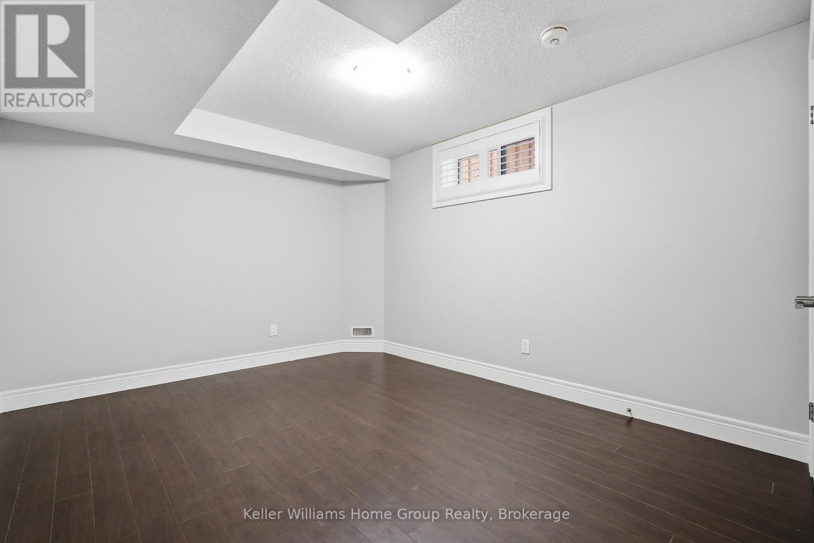 Lower - 115 Dallan Drive, Guelph (Pineridge/westminster Woods), Ontario  N1L 0N3 - Photo 16 - X12666336