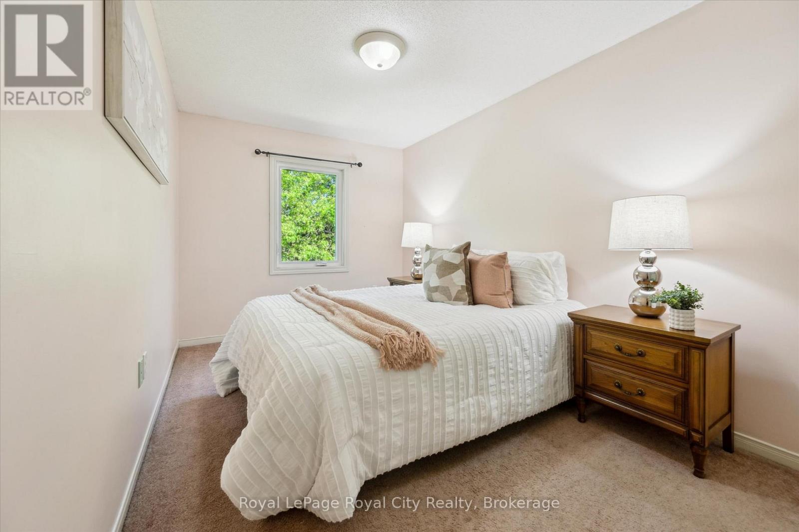 69 Roehampton Crescent, Guelph (Pineridge/westminster Woods), Ontario  N1L 1M8 - Photo 28 - X12671066