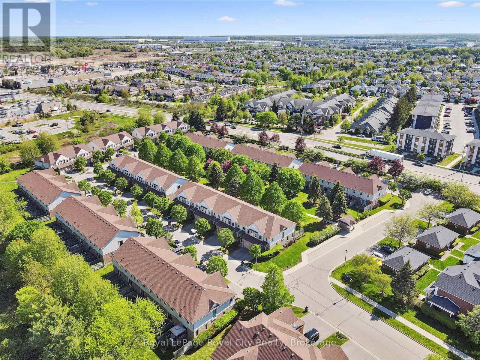 69 Roehampton Crescent, Guelph (Pineridge/westminster Woods), Ontario  N1L 1M8 - Photo 5 - X12671066