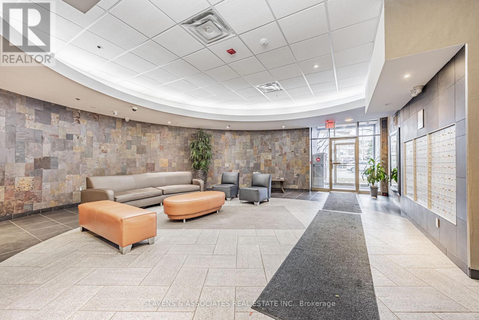 603 - 890 Sheppard Avenue W, Toronto, Ontario  M3H 6B9 - Photo 2 - C12670980