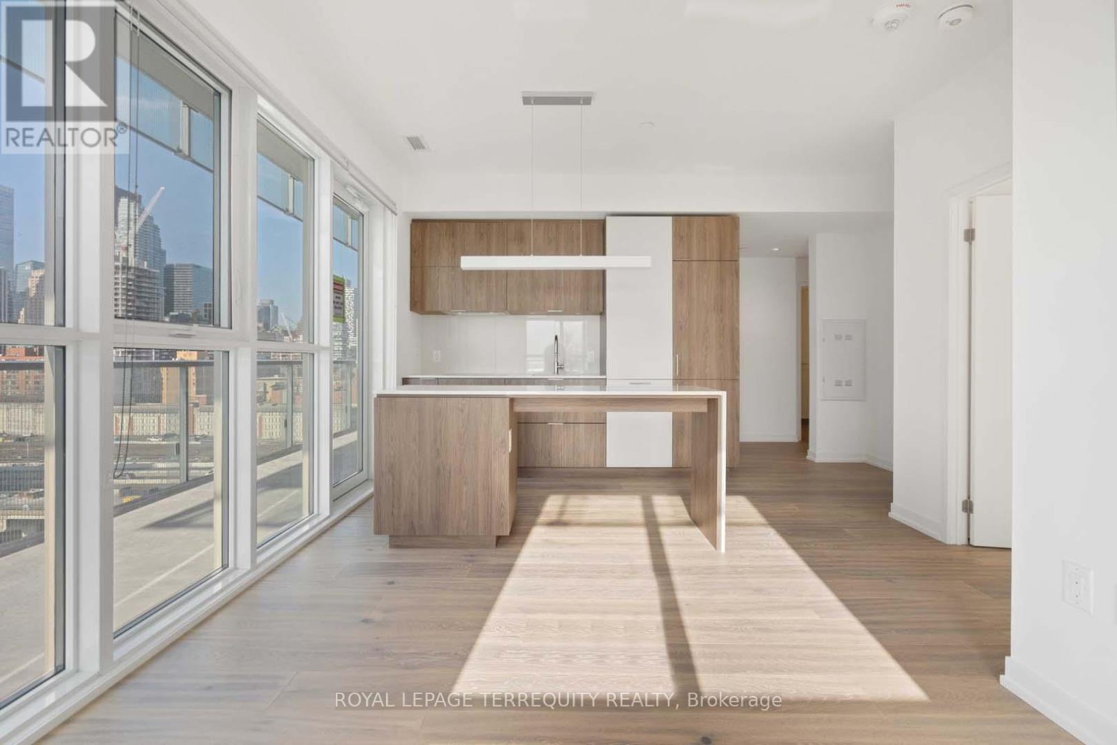 1005 - 15 Lower Jarvis Street, Toronto, Ontario  M5E 0C4 - Photo 4 - C12671028