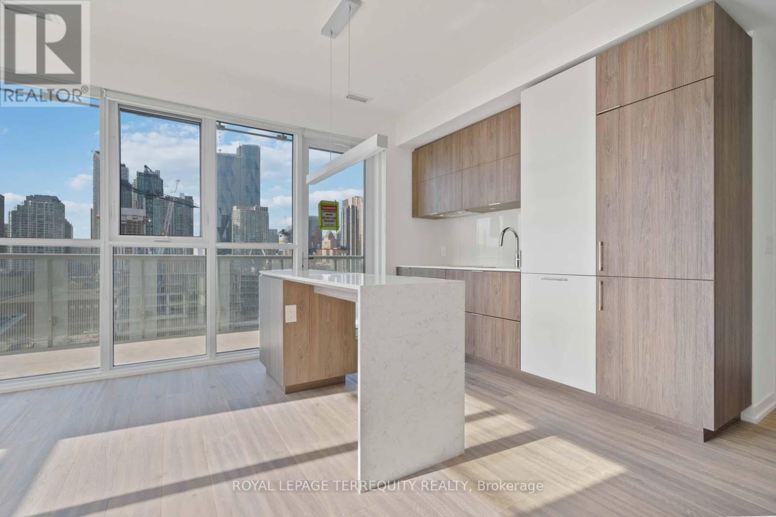 1005 - 15 Lower Jarvis Street, Toronto, Ontario  M5E 0C4 - Photo 5 - C12671028