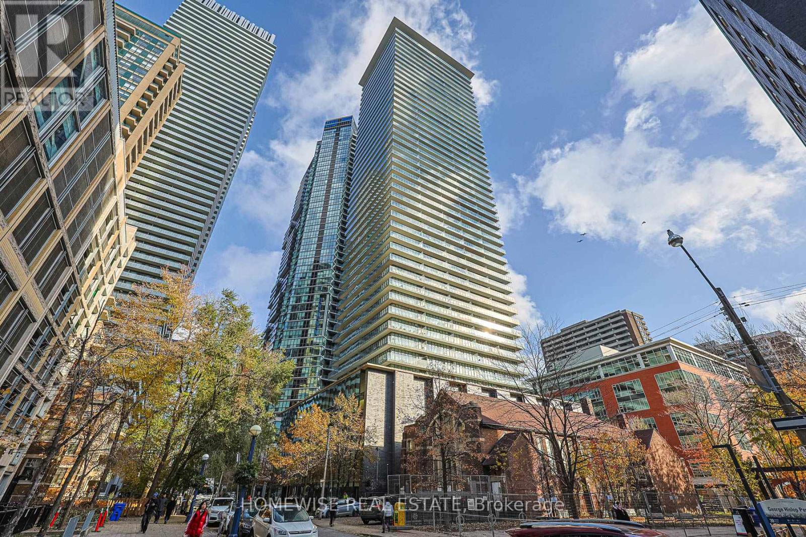 4203 - 33 CHARLES STREET E, Toronto, Ontario