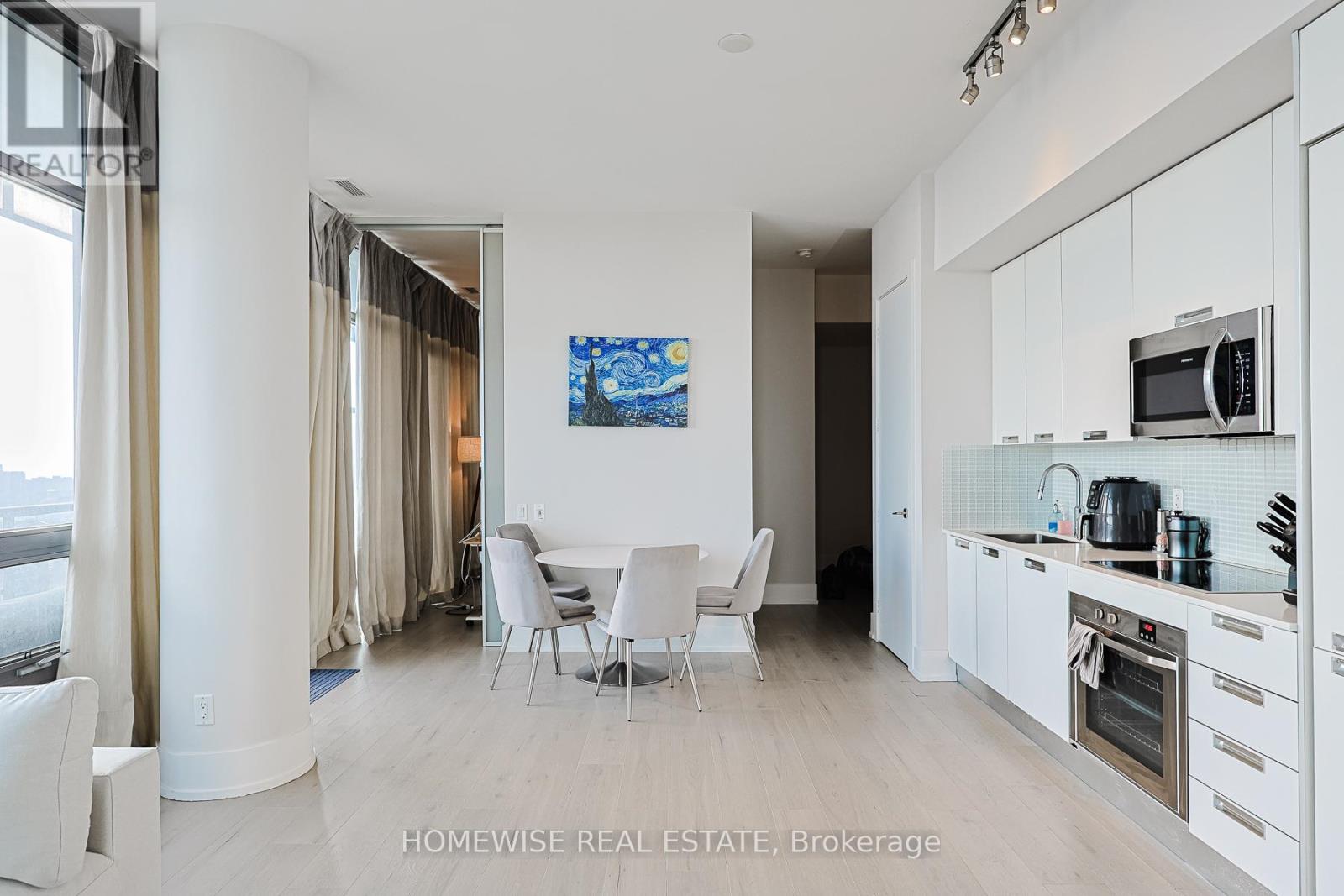 4203 - 33 Charles Street E, Toronto, Ontario  M4Y 0A2 - Photo 28 - C12671052