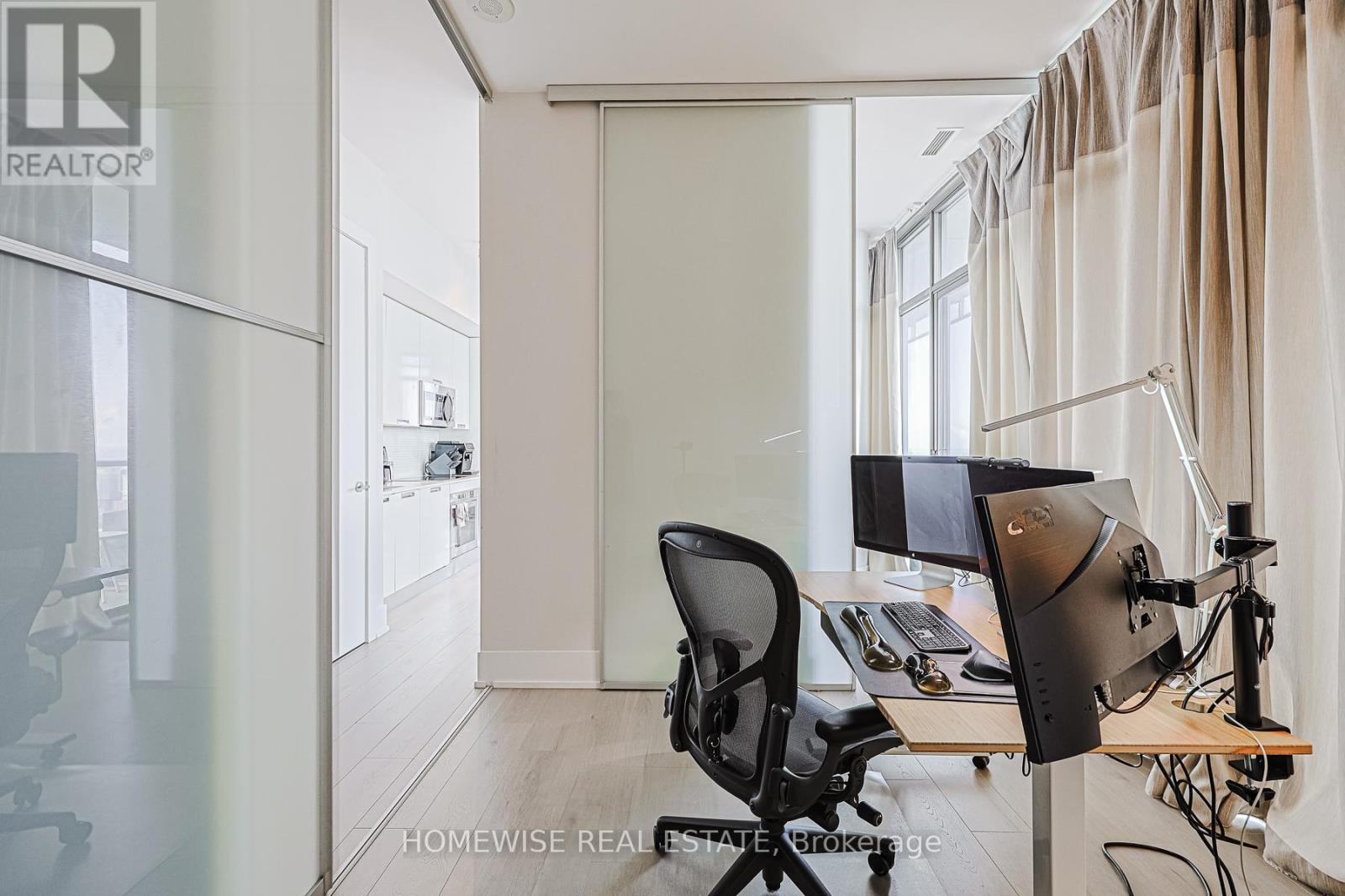 4203 - 33 Charles Street E, Toronto, Ontario  M4Y 0A2 - Photo 32 - C12671052