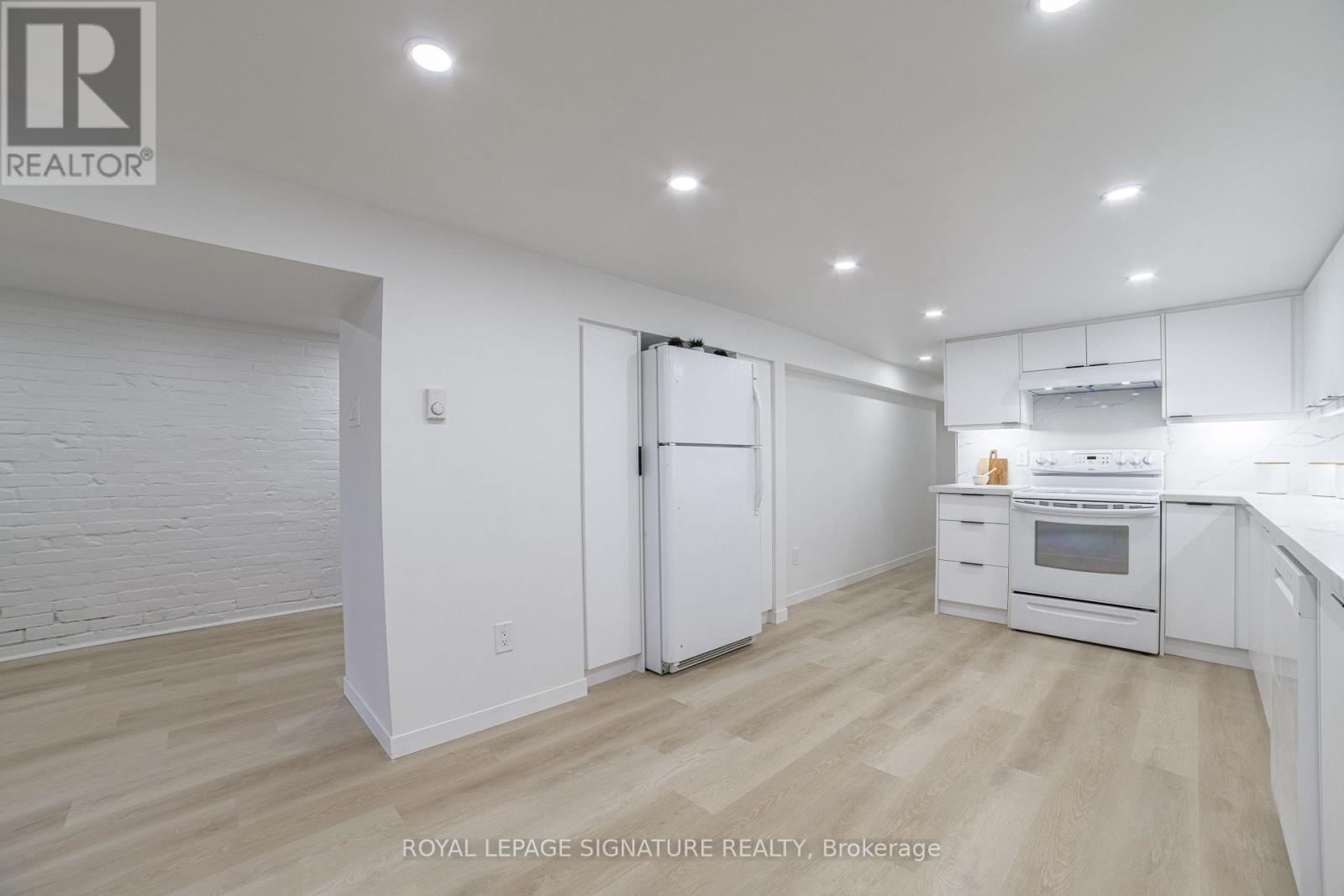 Bsmt - 103 Gloucester Street, Toronto, Ontario  M4Y 1M2 - Photo 25 - C12671094