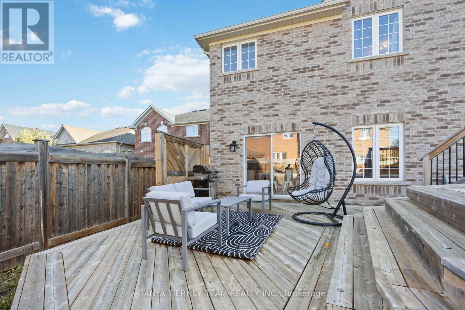 19 Ellerby Court, Whitby, Ontario  L1R 0K5 - Photo 35 - E12671032