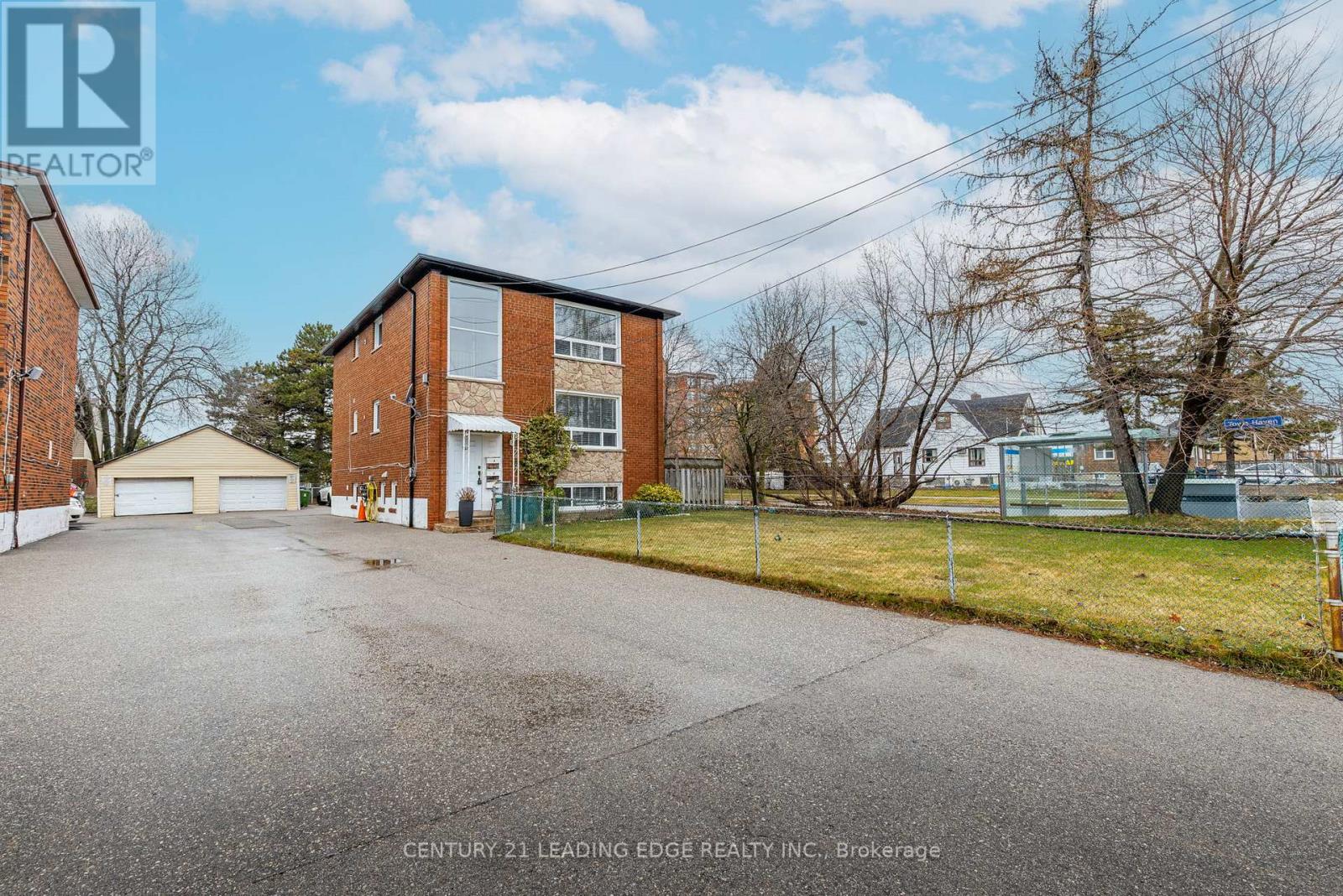 1 - 796 Midland Avenue, Toronto, Ontario  M1K 4E7 - Photo 17 - E12671060