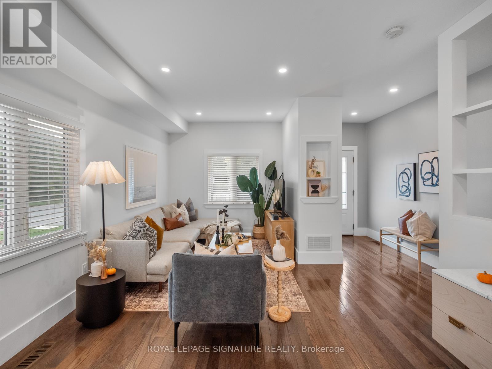 151 Eastwood Avenue, Toronto, Ontario  M1N 3H5 - Photo 6 - E12671108