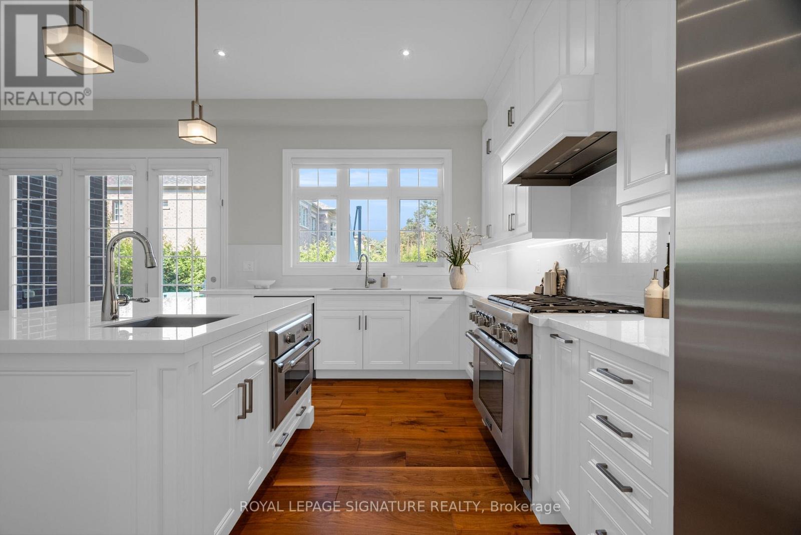 55 Glensteeple Trail, Aurora, Ontario  L4G 3T1 - Photo 10 - N12671044