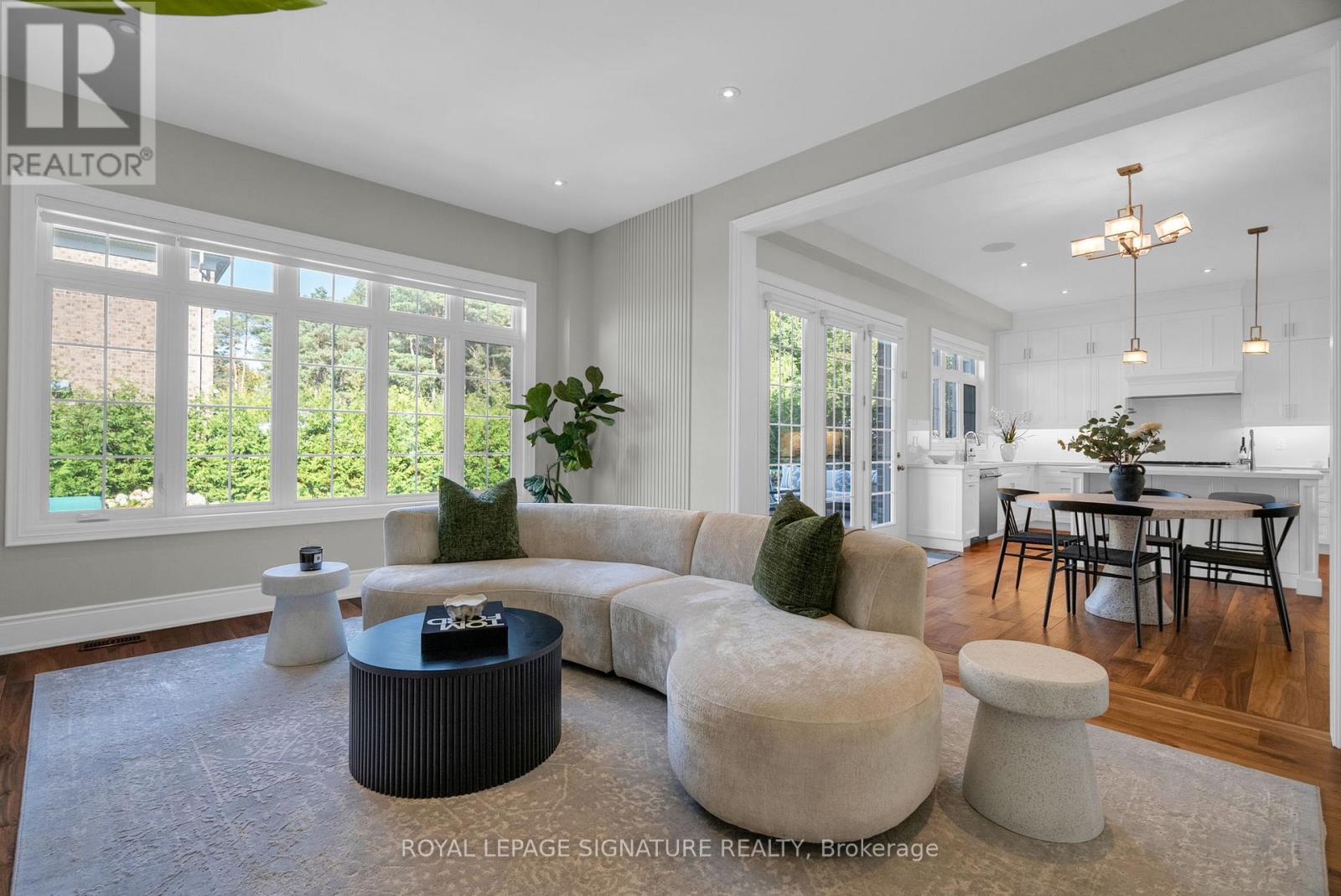 55 Glensteeple Trail, Aurora, Ontario  L4G 3T1 - Photo 18 - N12671044