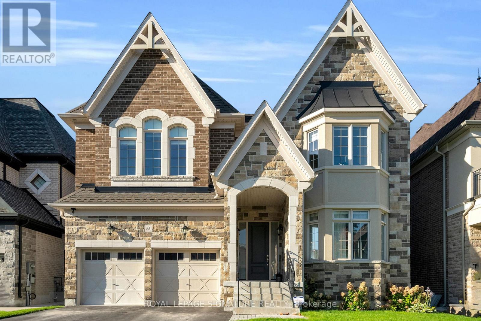 55 Glensteeple Trail, Aurora, Ontario  L4G 3T1 - Photo 2 - N12671044