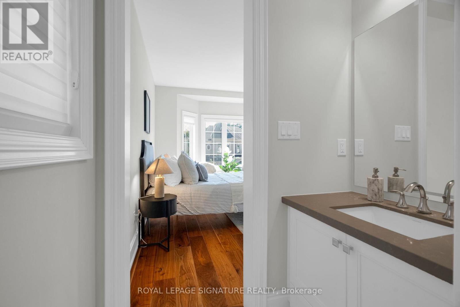 55 Glensteeple Trail, Aurora, Ontario  L4G 3T1 - Photo 34 - N12671044