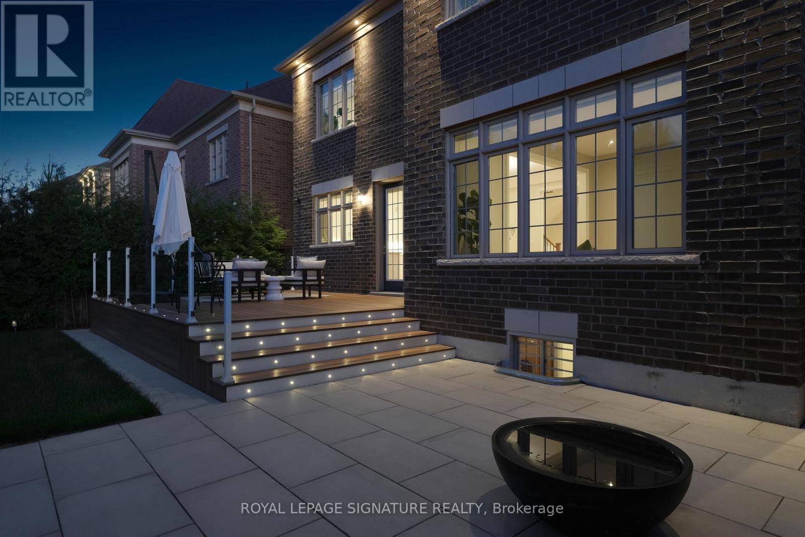 55 Glensteeple Trail, Aurora, Ontario  L4G 3T1 - Photo 48 - N12671044