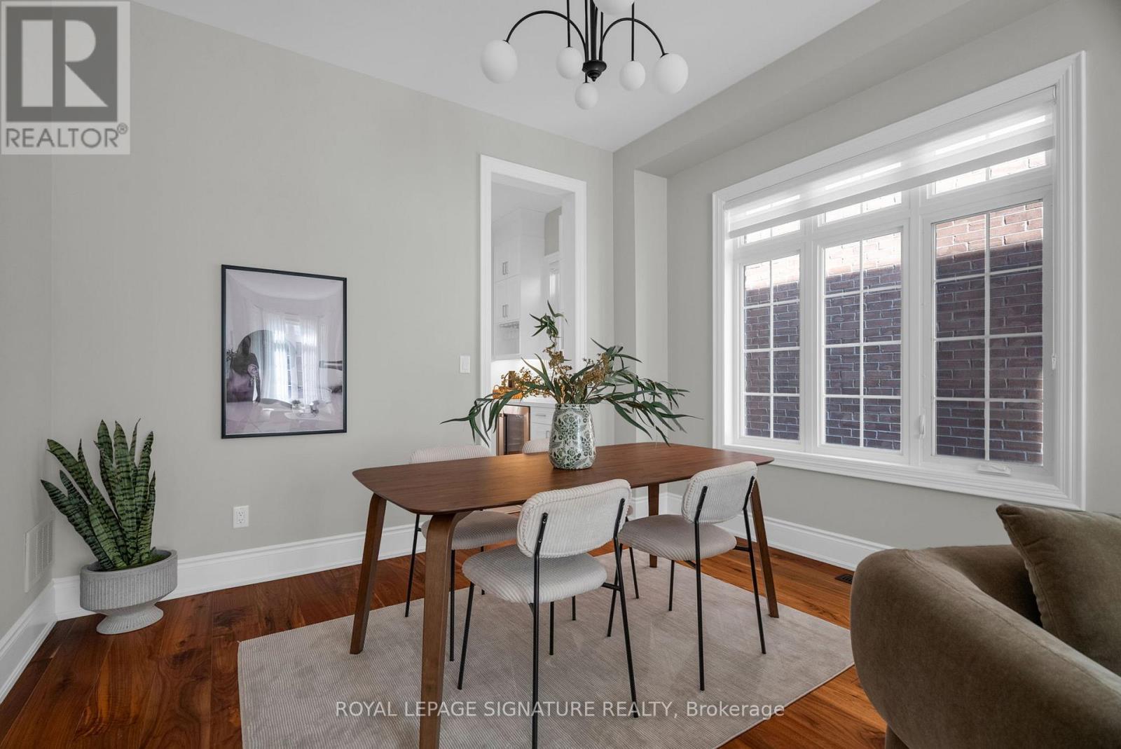 55 Glensteeple Trail, Aurora, Ontario  L4G 3T1 - Photo 8 - N12671044