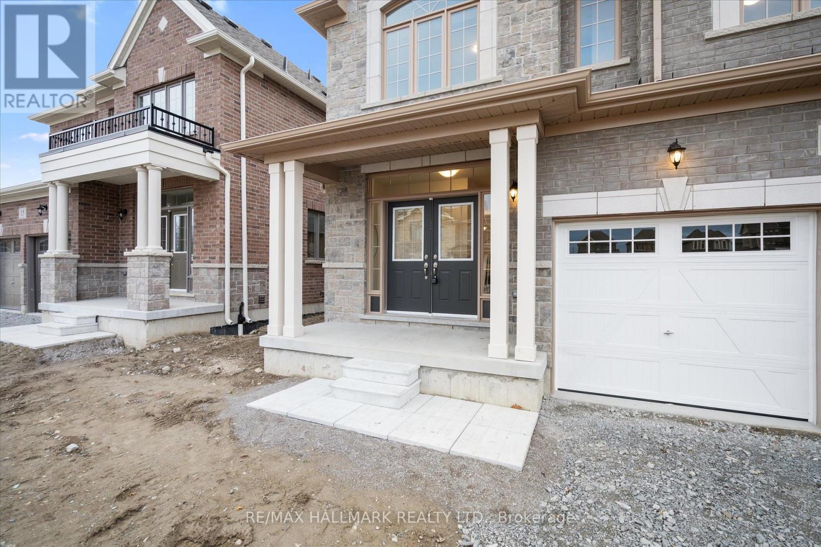 11 Tamblyn Trail, New Tecumseth, Ontario  L0G 1A0 - Photo 3 - N12671054