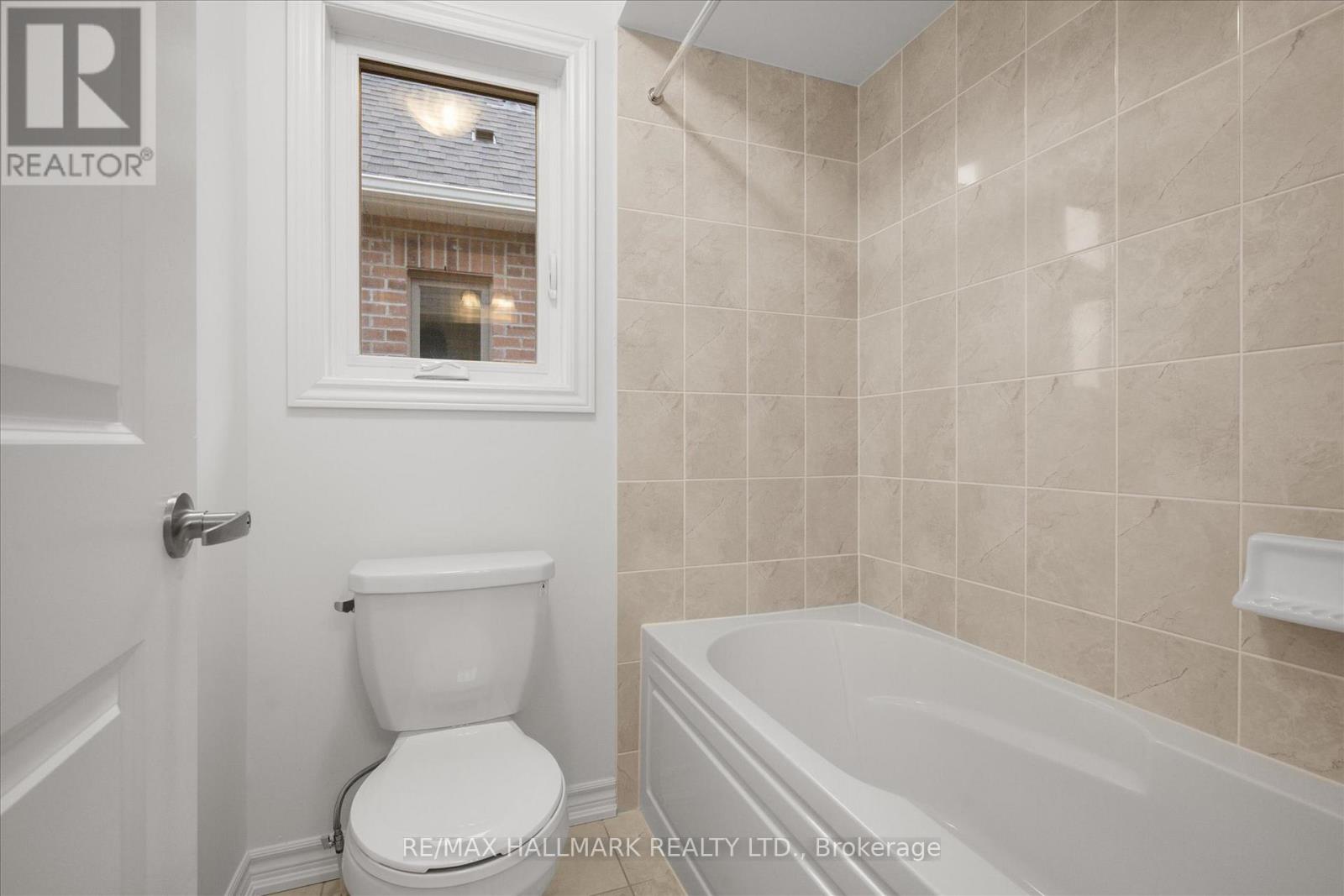 11 Tamblyn Trail, New Tecumseth, Ontario  L0G 1A0 - Photo 41 - N12671054