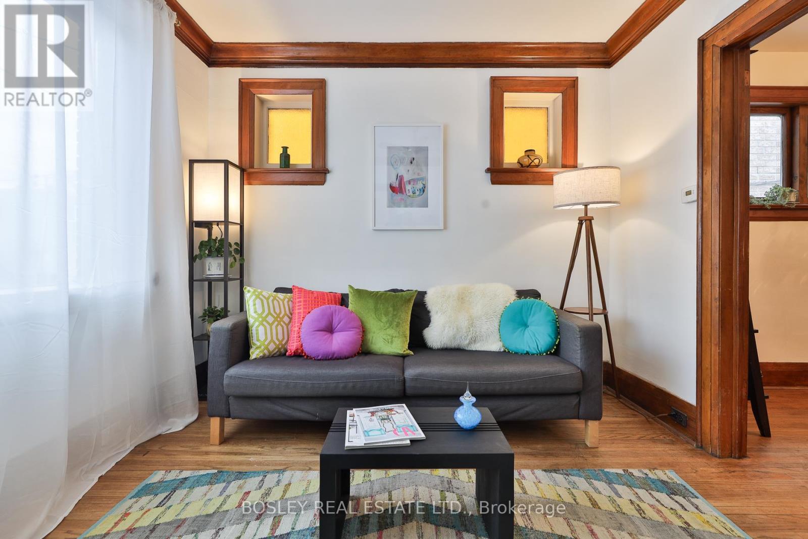 224 Rosethorn Avenue, Toronto, Ontario  M6M 3L1 - Photo 4 - W12670994