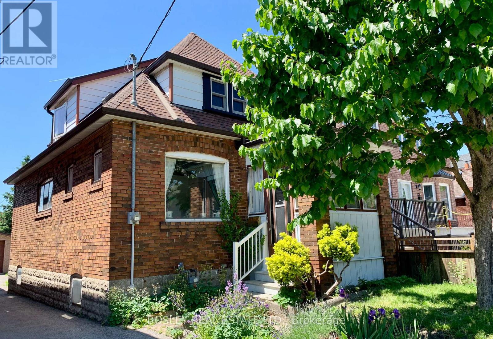 224 Rosethorn Avenue, Toronto, Ontario  M6M 3L1 - Photo 49 - W12670994