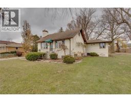 2702 TOURANGEAU, Windsor, Ontario