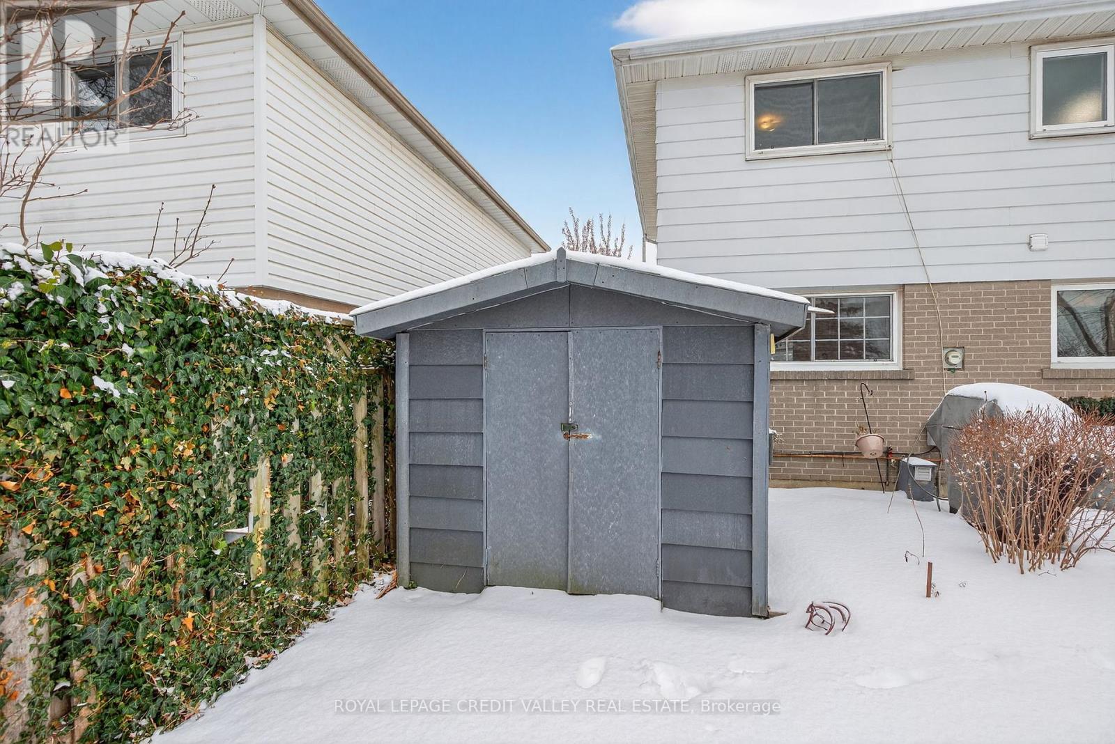 43 Benton Street, Brampton, Ontario  L6W 3B8 - Photo 38 - W12671078