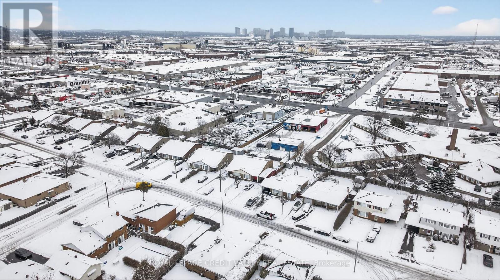 43 Benton Street, Brampton, Ontario  L6W 3B8 - Photo 50 - W12671078