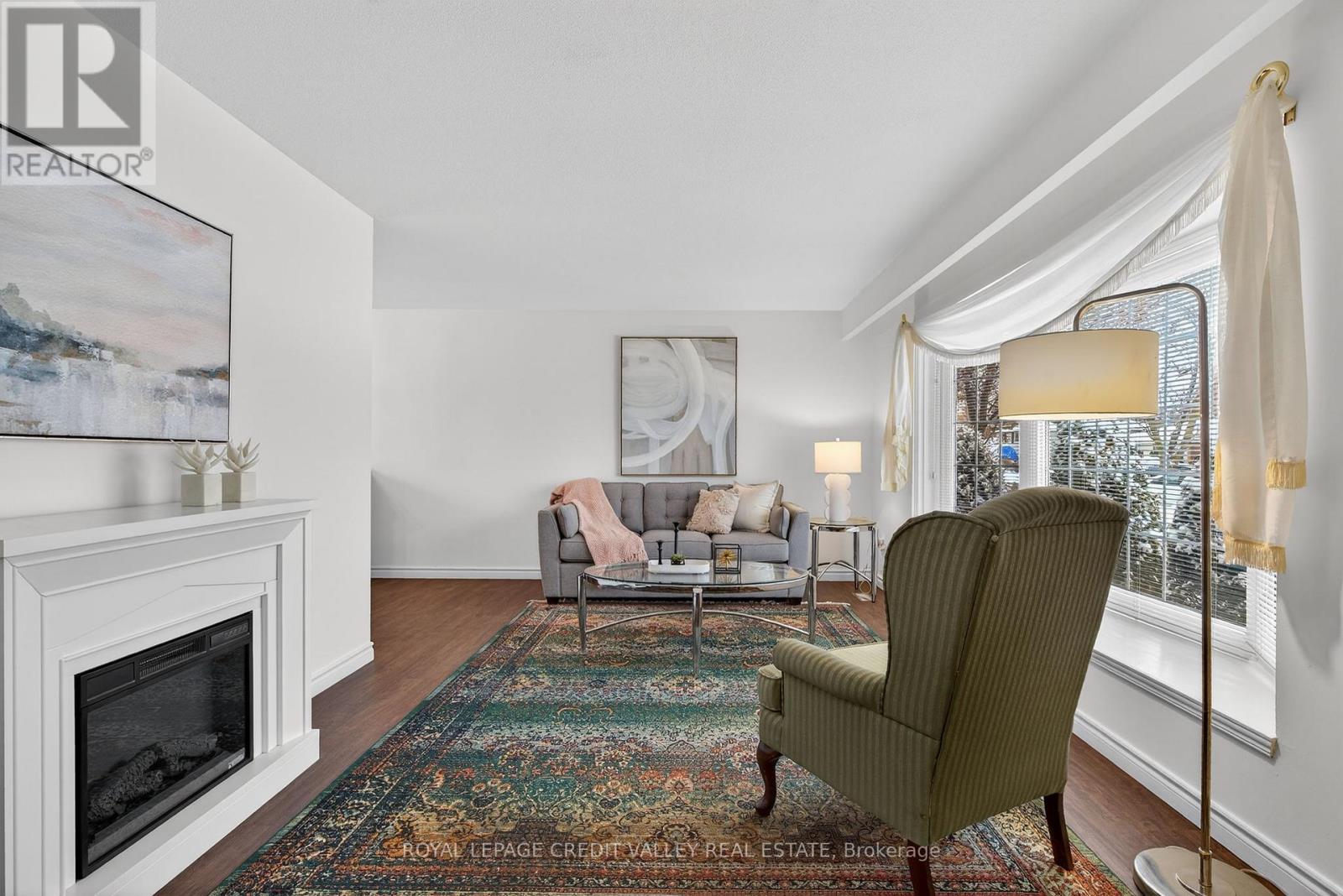 43 Benton Street, Brampton, Ontario  L6W 3B8 - Photo 6 - W12671078