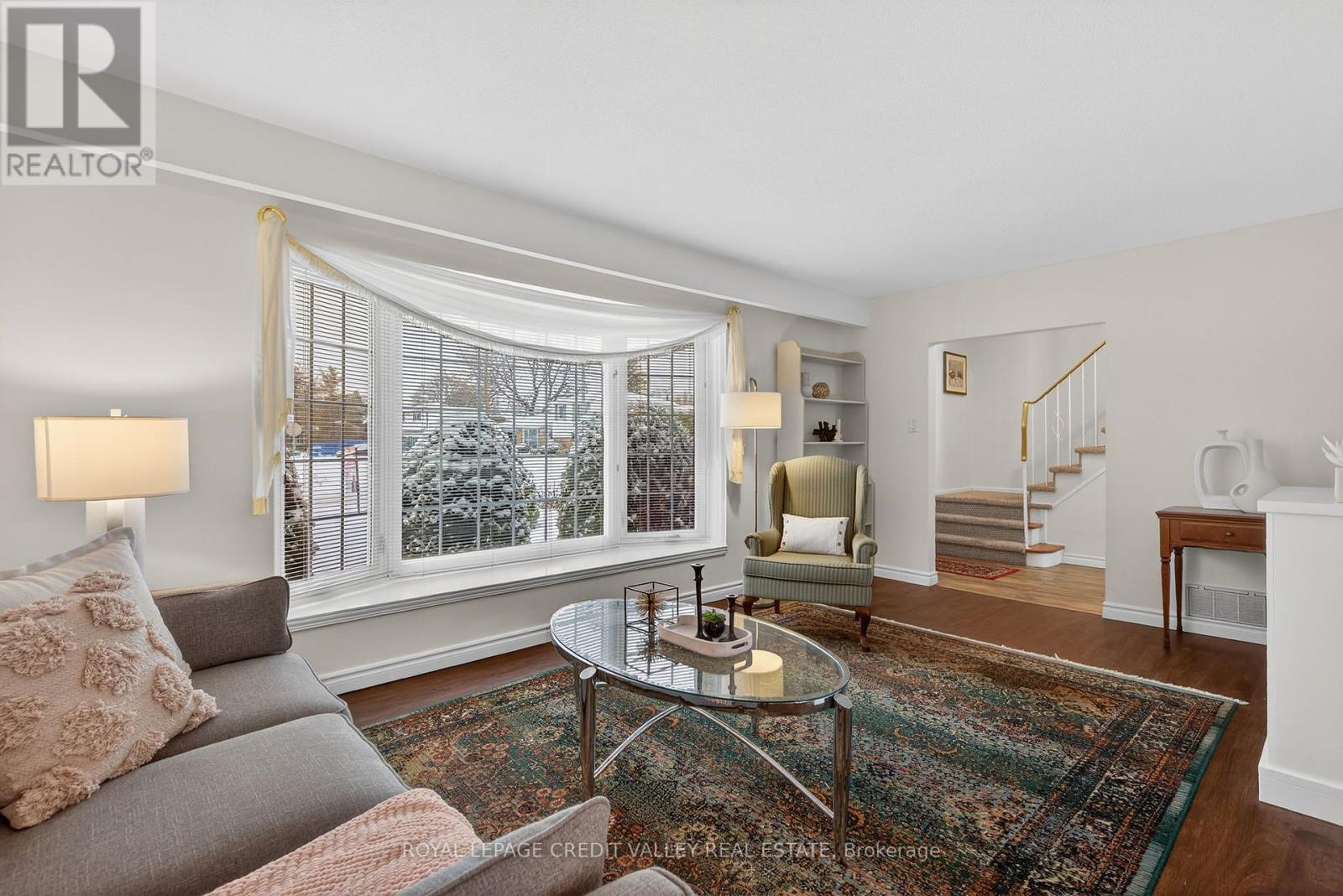 43 Benton Street, Brampton, Ontario  L6W 3B8 - Photo 7 - W12671078