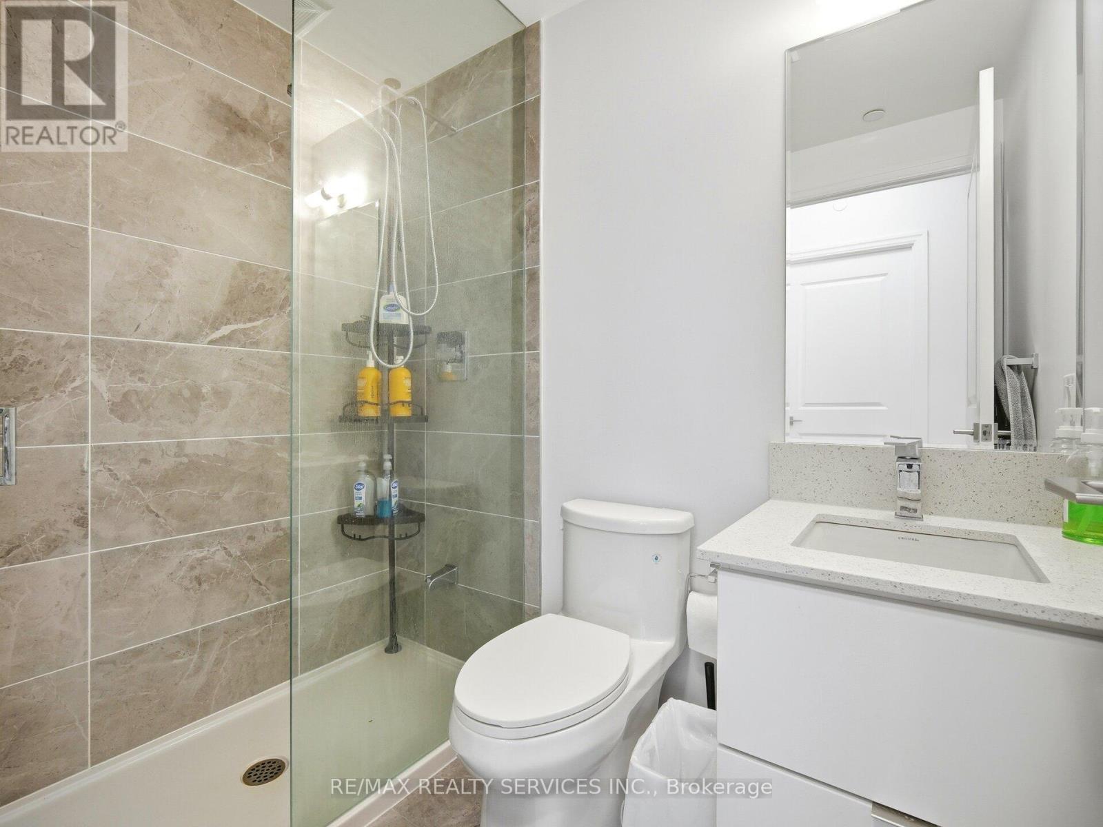 2401 - 30 Elm Drive, Mississauga, Ontario  L5B 0N6 - Photo 14 - W12671090