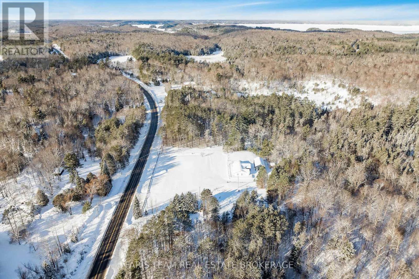 2180-2186 Highway 141, Muskoka Lakes, Ontario  P0B 1L0 - Photo 11 - X12671086