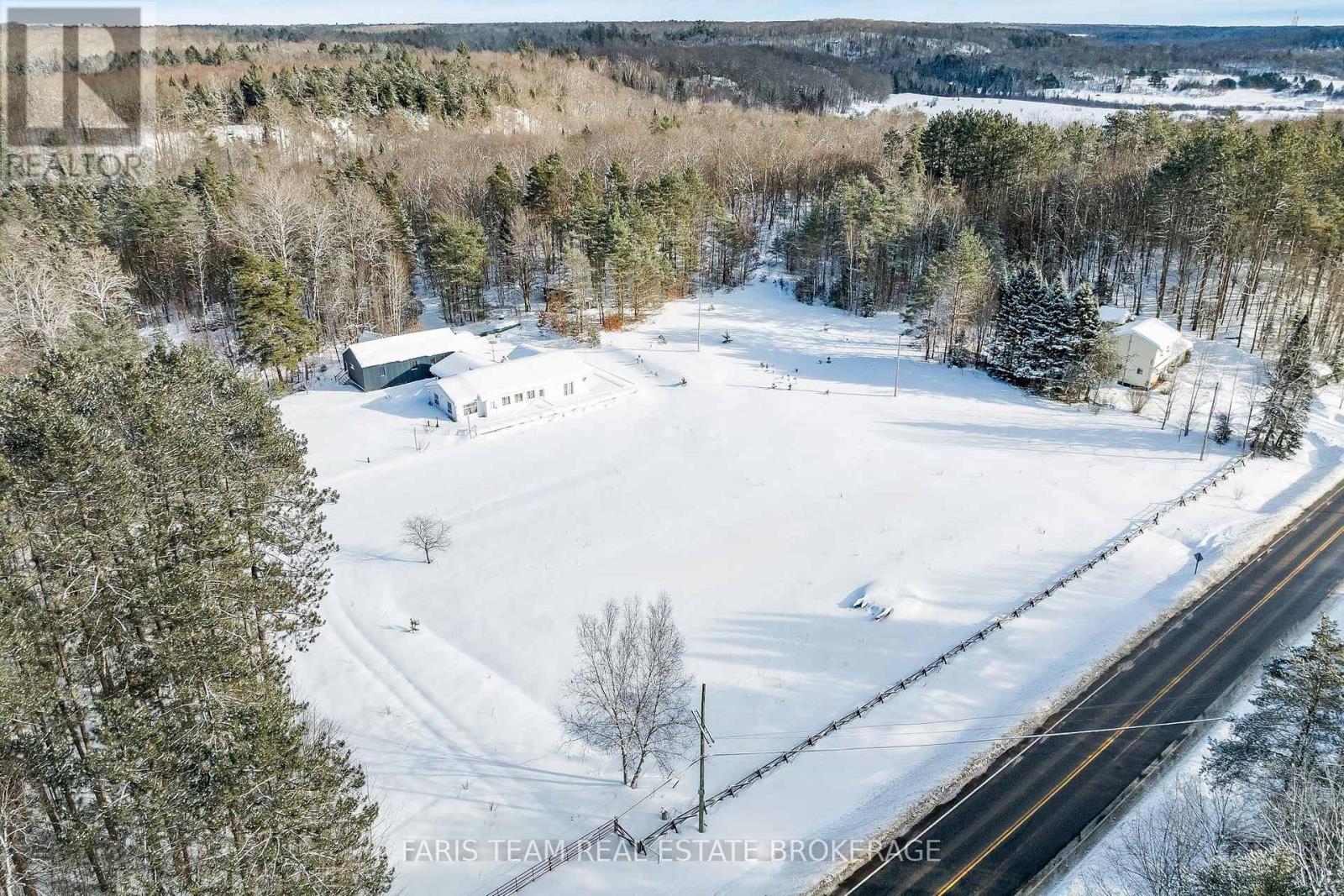 2180-2186 Highway 141, Muskoka Lakes, Ontario  P0B 1L0 - Photo 9 - X12671086