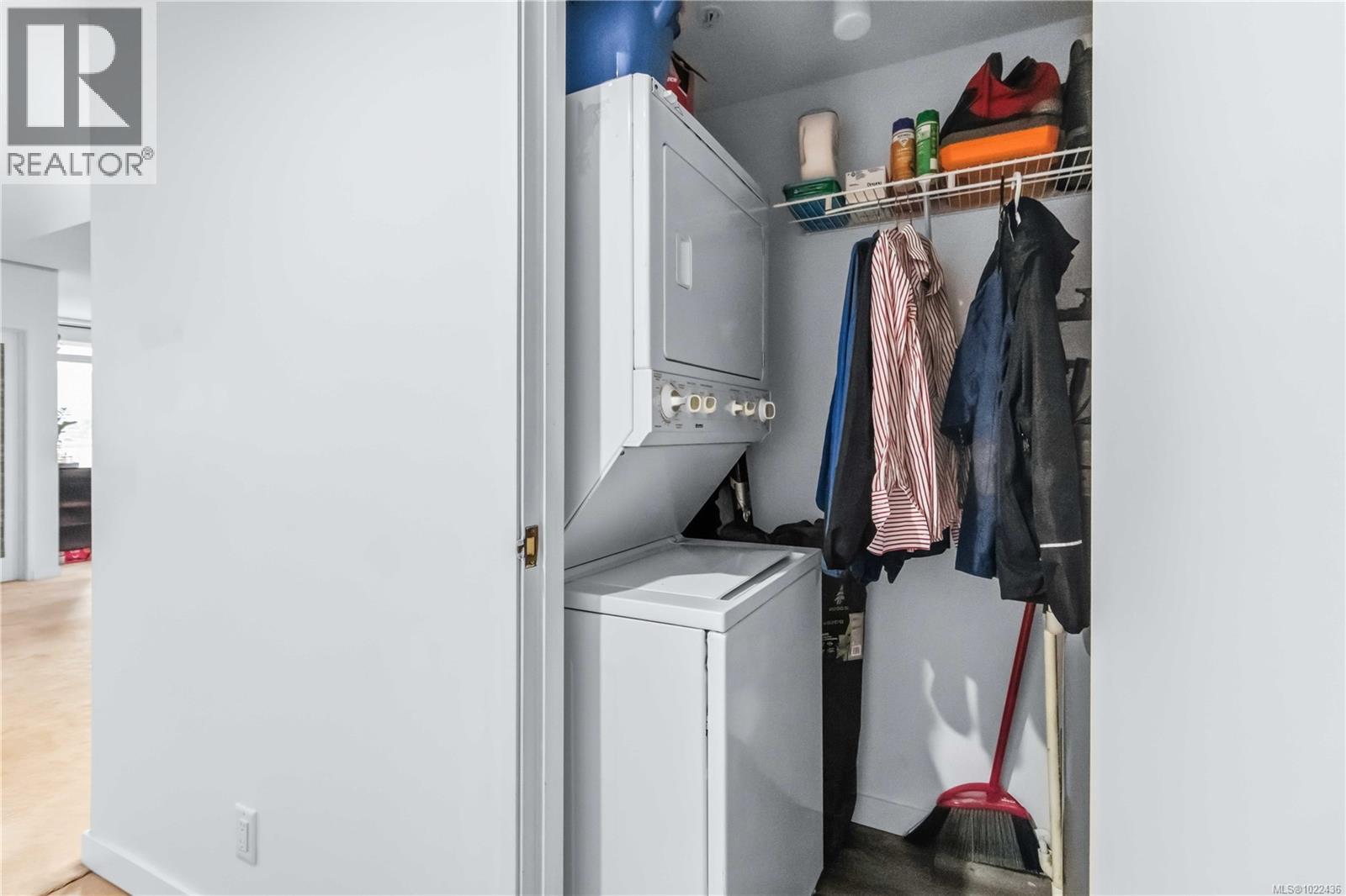 207 1020 View St, Victoria, British Columbia  V8V 4Y4 - Photo 18 - 1022436