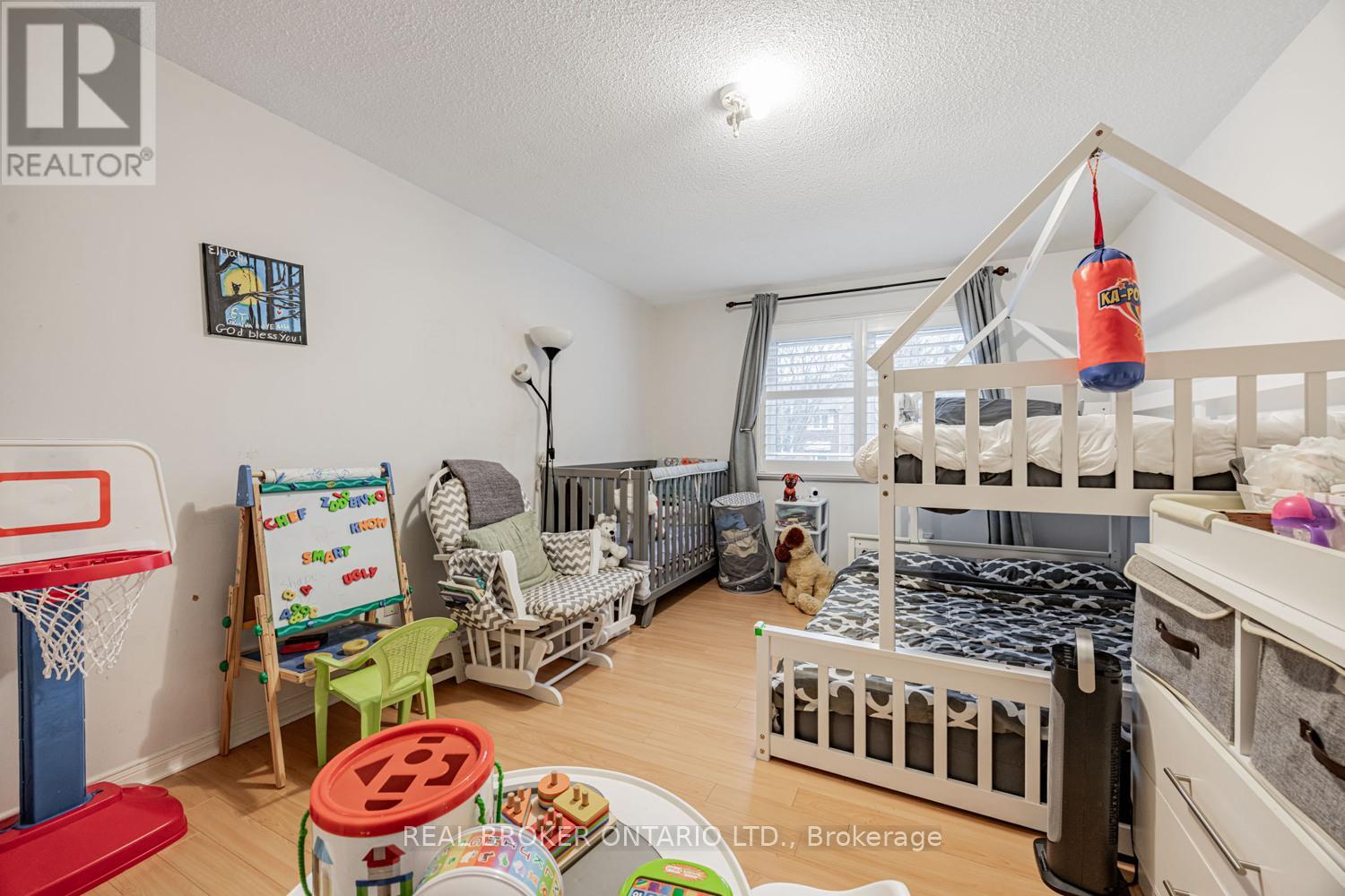 109 Robert Hicks Drive, Toronto, Ontario  M2R 3R2 - Photo 24 - C12665812