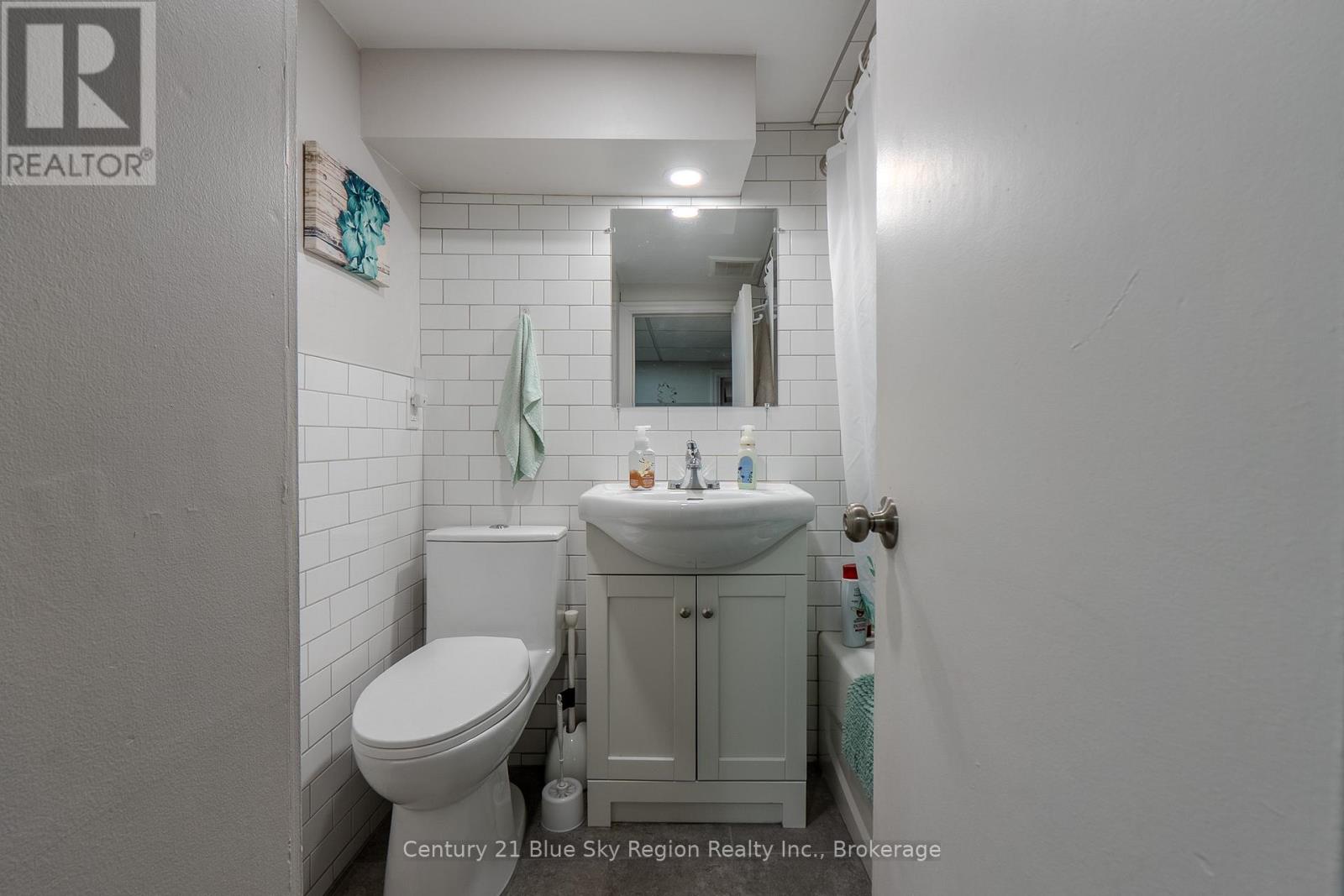 242 Princess Street E, North Bay, Ontario  P1B 1P9 - Photo 12 - X12671172