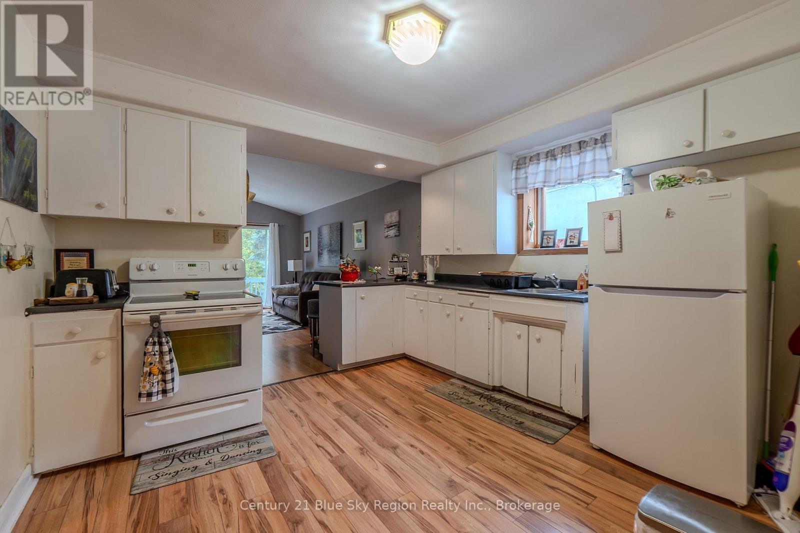 242 Princess Street E, North Bay, Ontario  P1B 1P9 - Photo 25 - X12671178