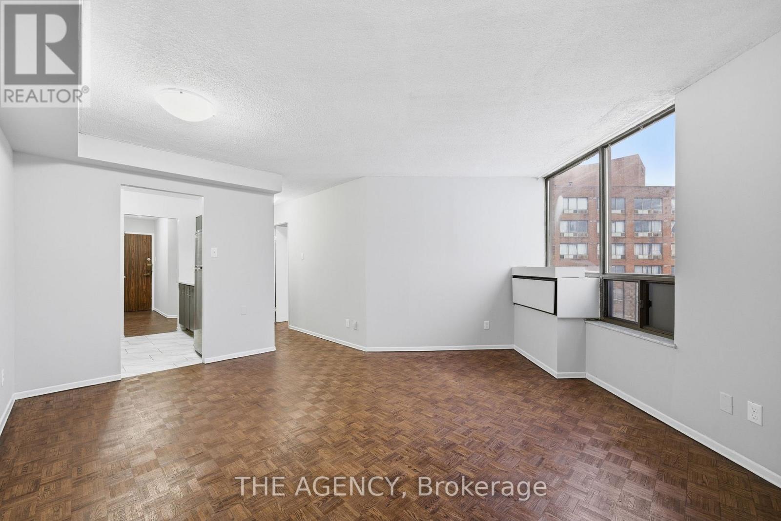 2607a - 2350 Dundas Street, Toronto, Ontario  M6P 4B2 - Photo 6 - W12669306