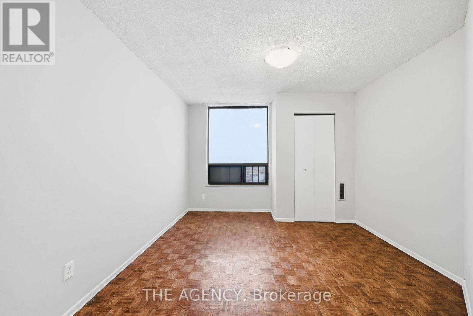 2607a - 2350 Dundas Street, Toronto, Ontario  M6P 4B2 - Photo 8 - W12669306