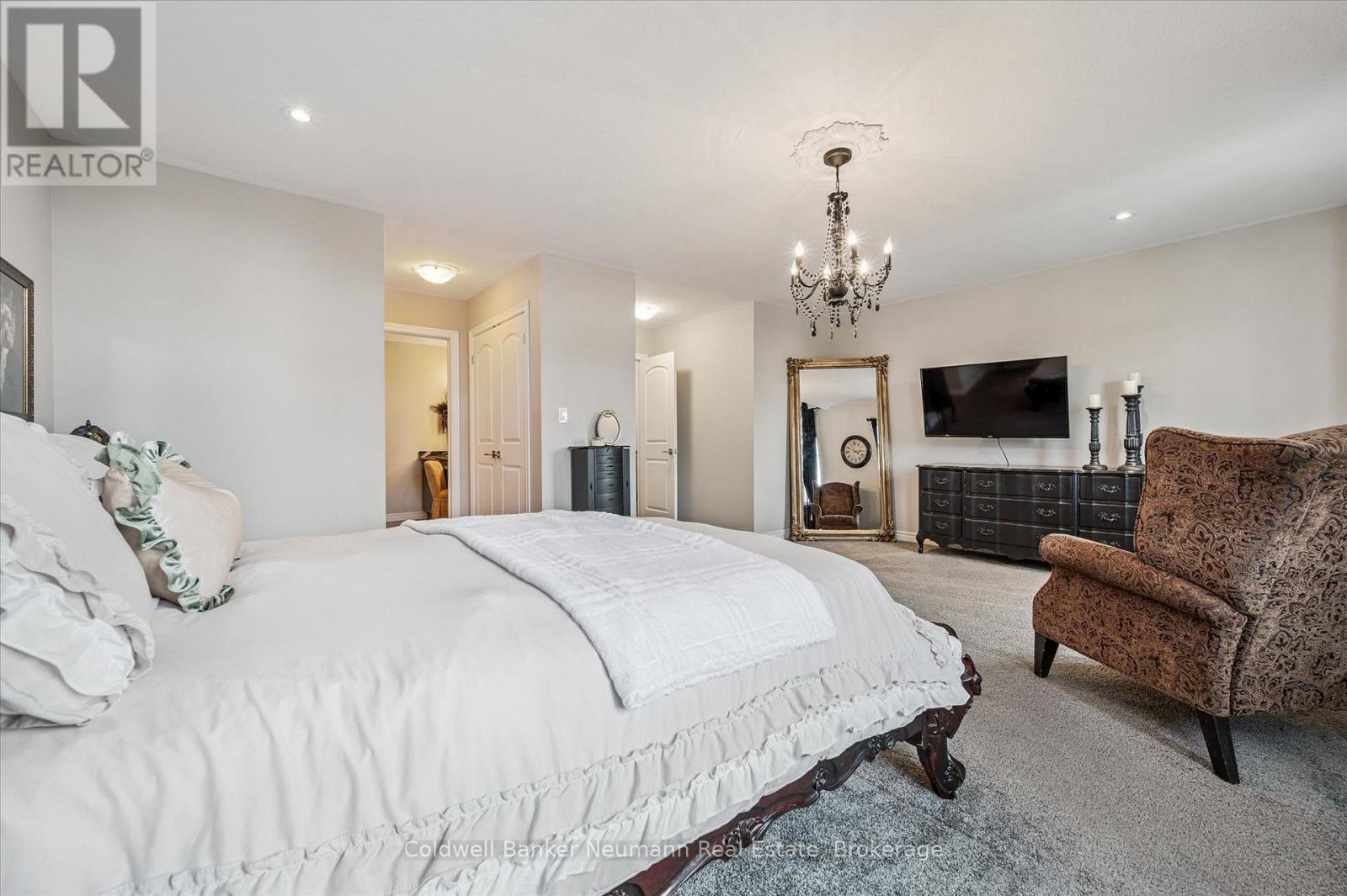 84 Cutting Drive, Centre Wellington, Ontario  N0B 1S0 - Photo 10 - X12671164