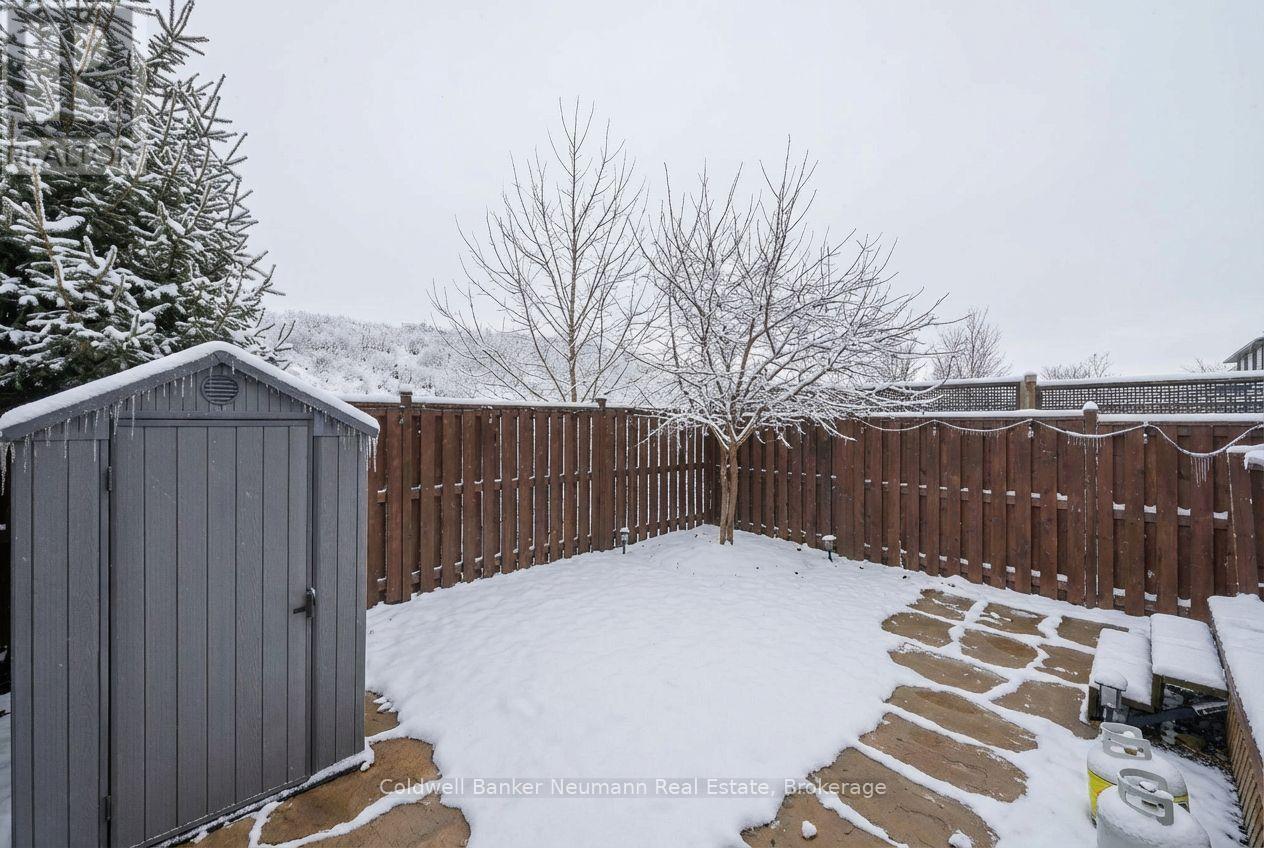 84 Cutting Drive, Centre Wellington, Ontario  N0B 1S0 - Photo 18 - X12671164