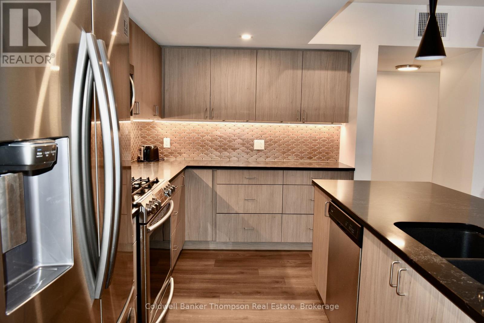 3-103 Tree Tops Lane, Huntsville, Ontario  P1H 0B8 - Photo 6 - X12671186