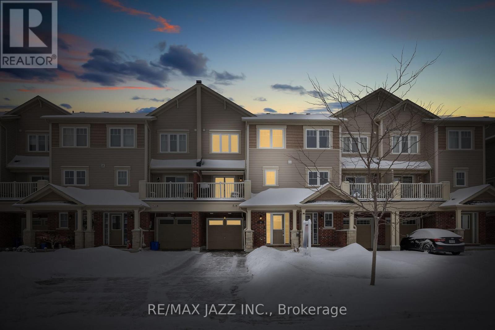 31 GREAT GABE CRESCENT, Oshawa, Ontario