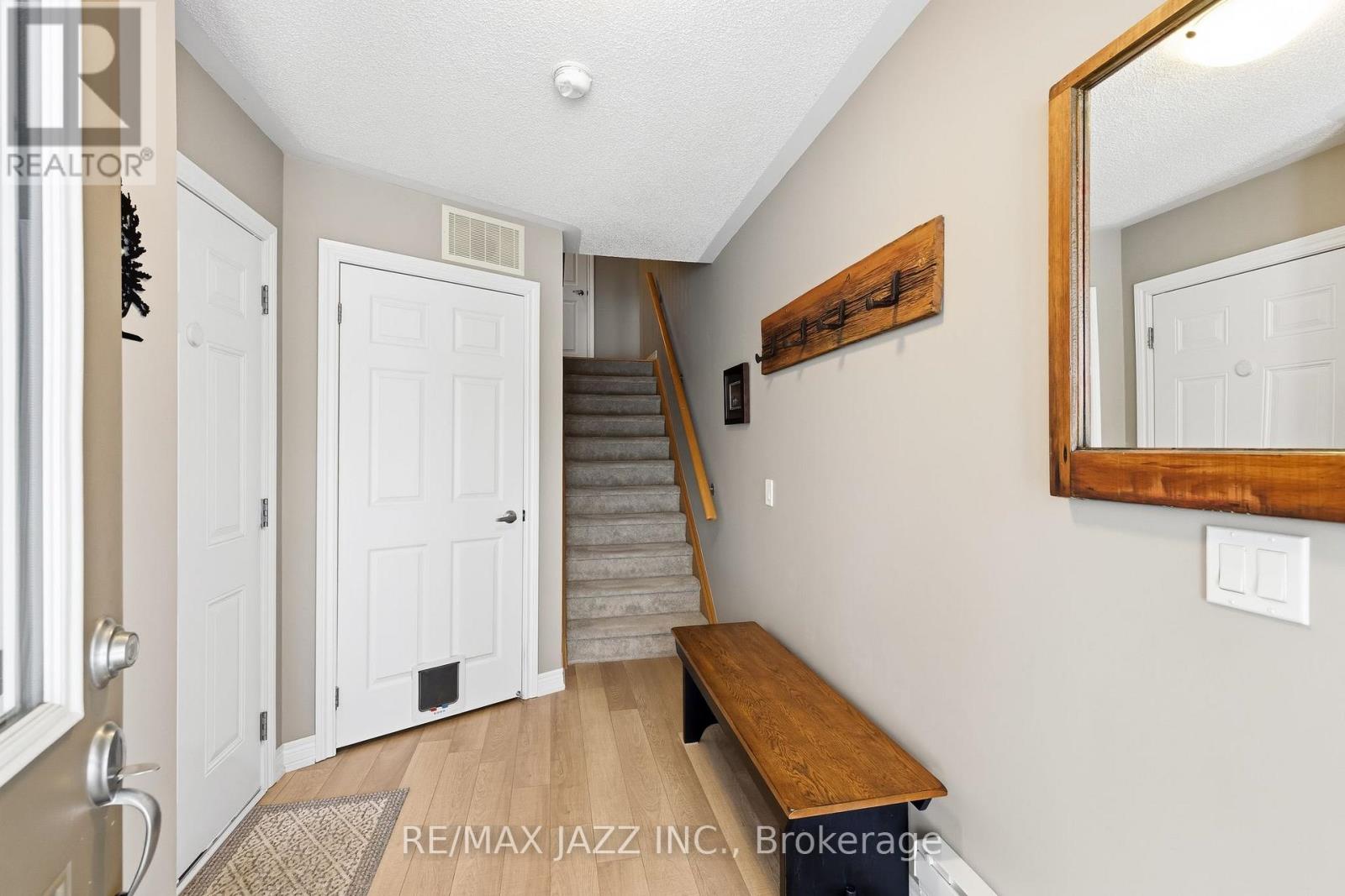 31 Great Gabe Crescent, Oshawa, Ontario  L1L 0G6 - Photo 7 - E12671274