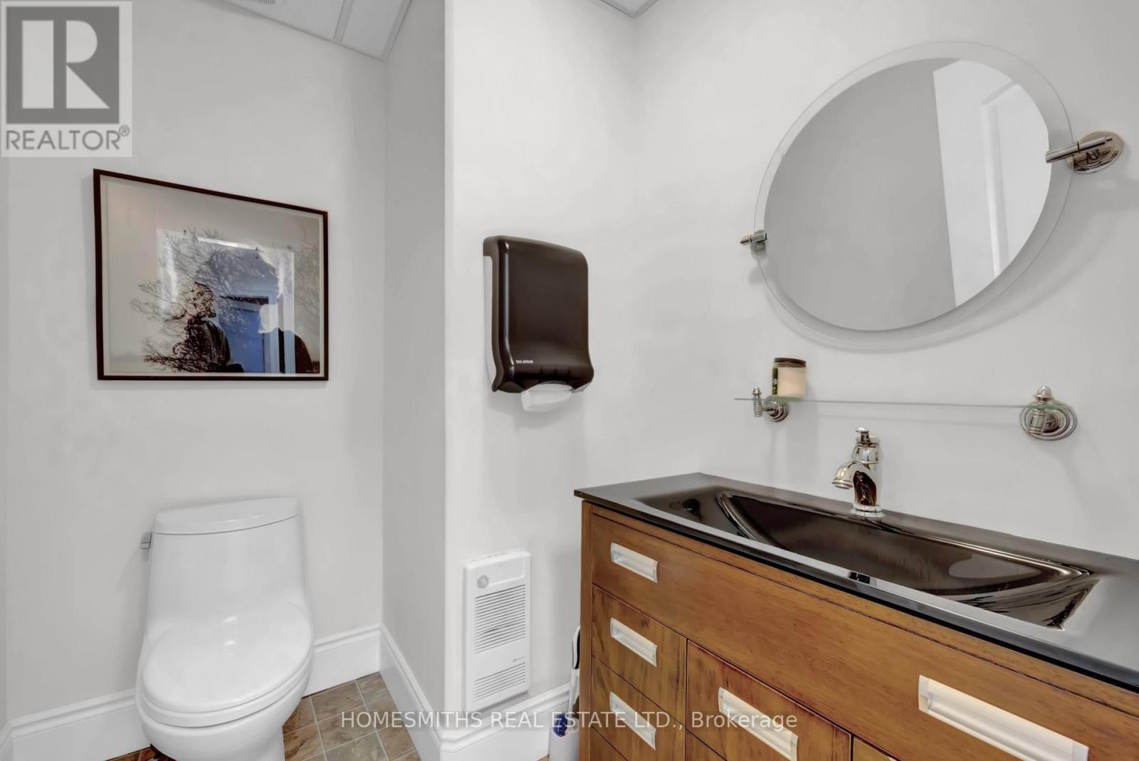 452 Charlotte Street, Peterborough, Ontario  K9J 2W3 - Photo 17 - X12671242