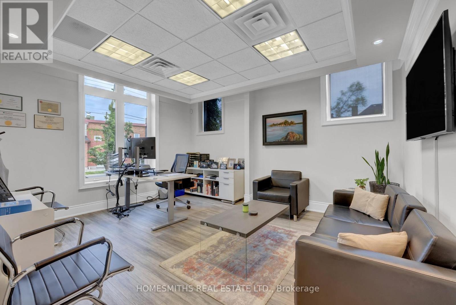 452 Charlotte Street, Peterborough, Ontario  K9J 2W3 - Photo 20 - X12671242