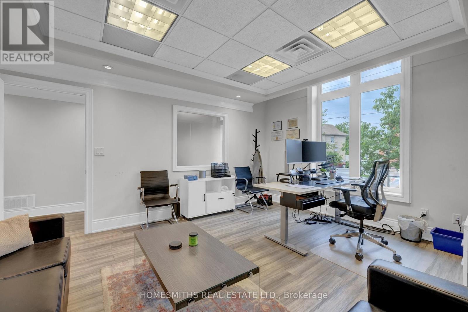 452 Charlotte Street, Peterborough, Ontario  K9J 2W3 - Photo 21 - X12671242