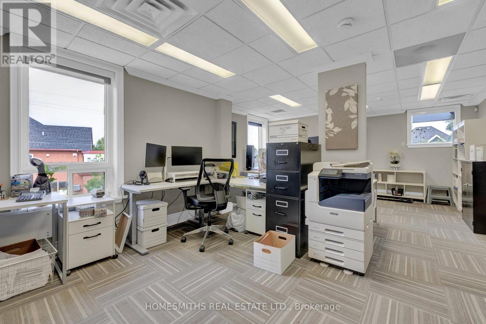 452 Charlotte Street, Peterborough, Ontario  K9J 2W3 - Photo 27 - X12671242